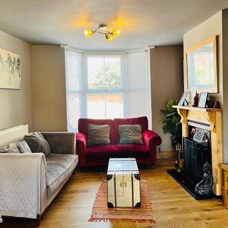 Bodhi Tree Cottage - Grove Road Cottages Stratford-upon-Avon Exteriör bild