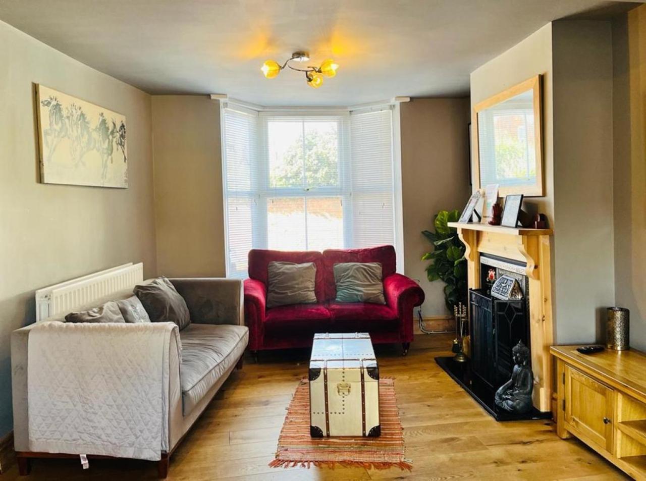 Bodhi Tree Cottage - Grove Road Cottages Stratford-upon-Avon Exteriör bild
