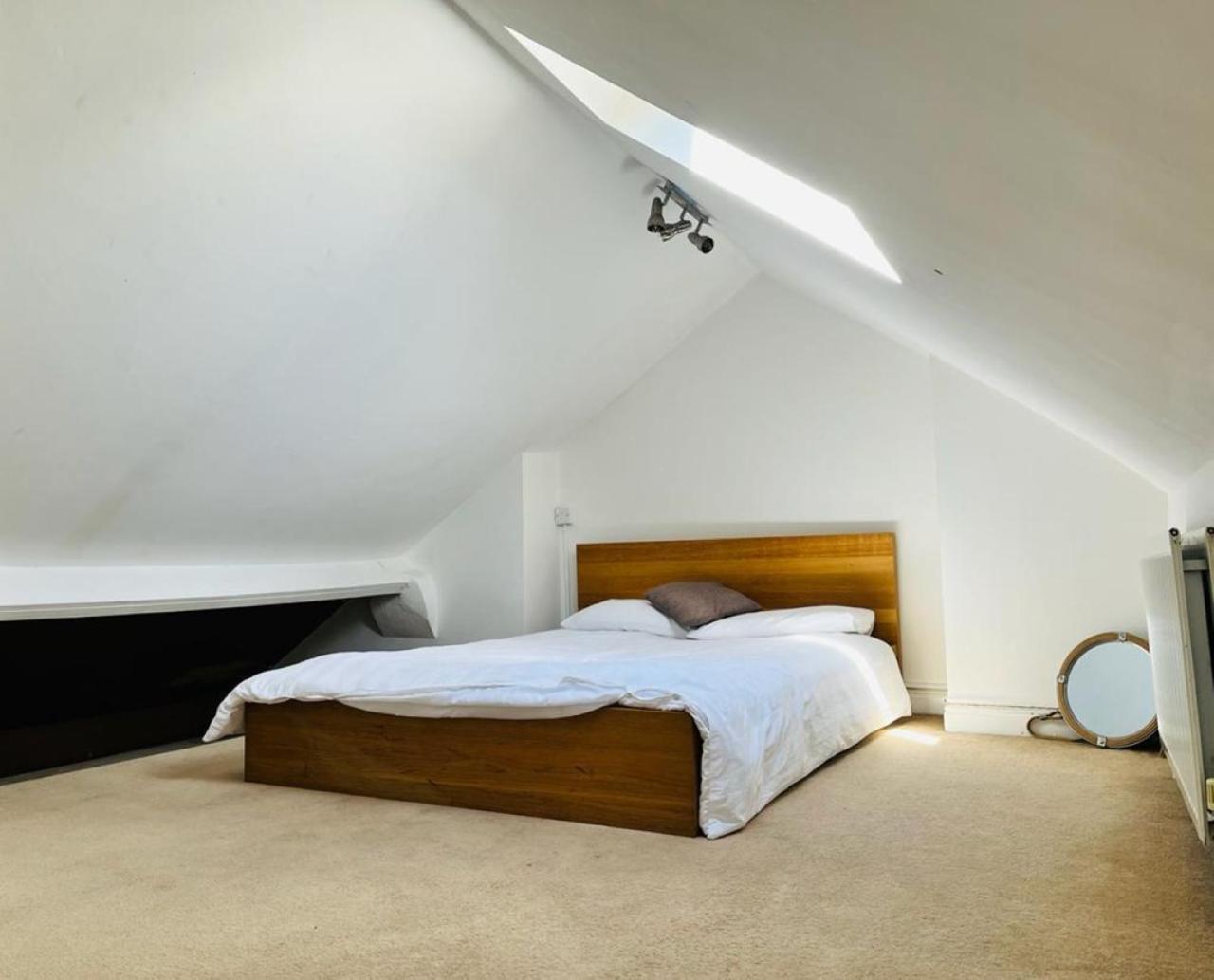 Bodhi Tree Cottage - Grove Road Cottages Stratford-upon-Avon Exteriör bild